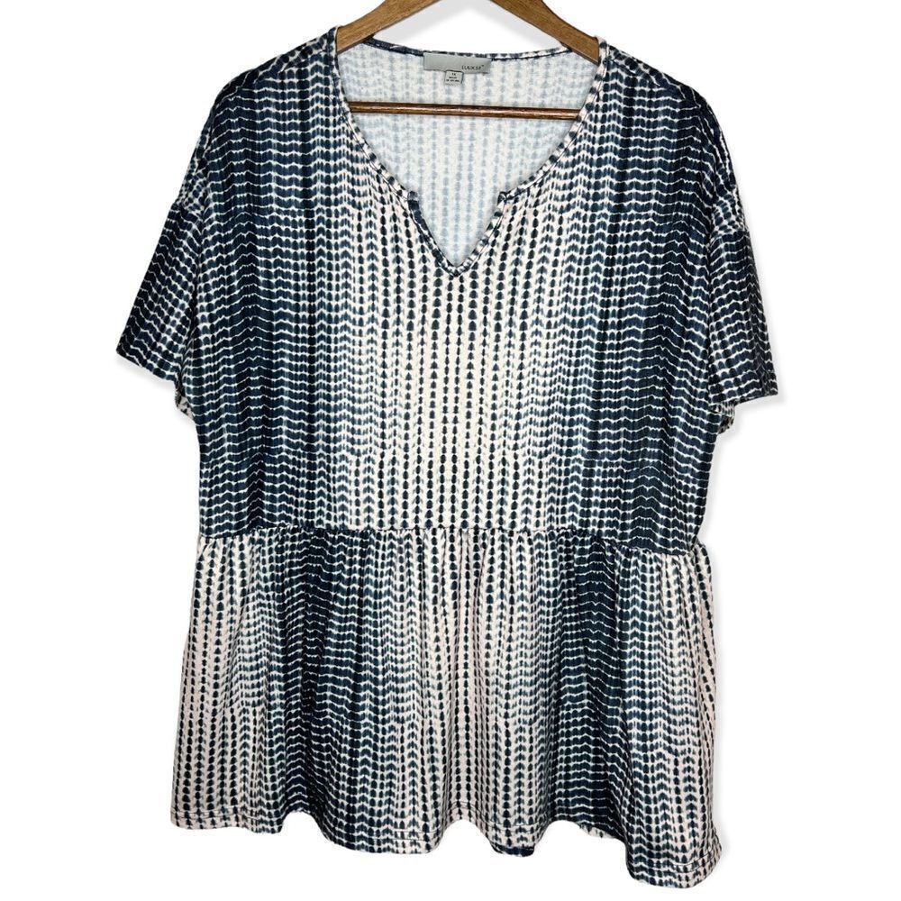 𝅺Luuske Tie Dye Peplum Ruffle Short Sleeve Shirt Blue & Cream Size 1X Boho‎